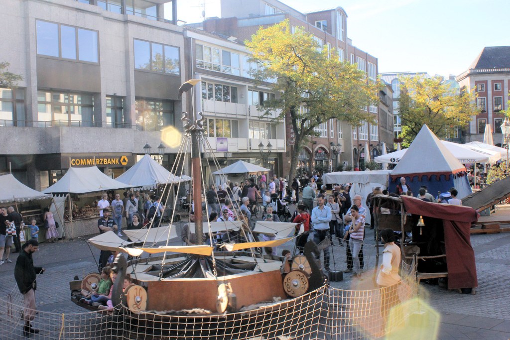 Mittelaltermarkt in der Neusser Innenstadt. © Neuss Marketing