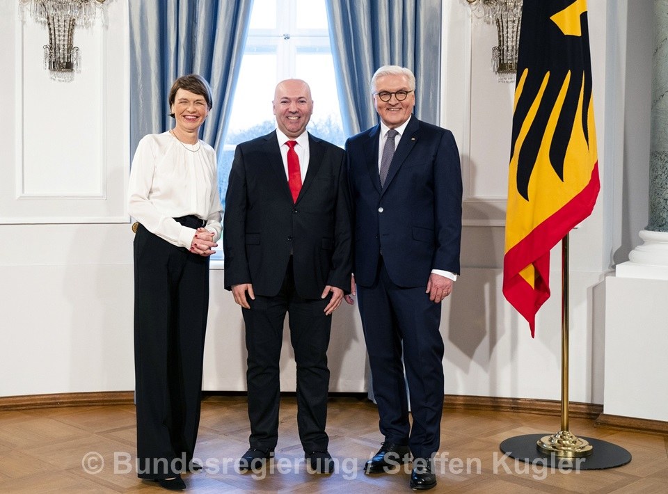Bundespräsident zeichnet Ataman Yildirim aus