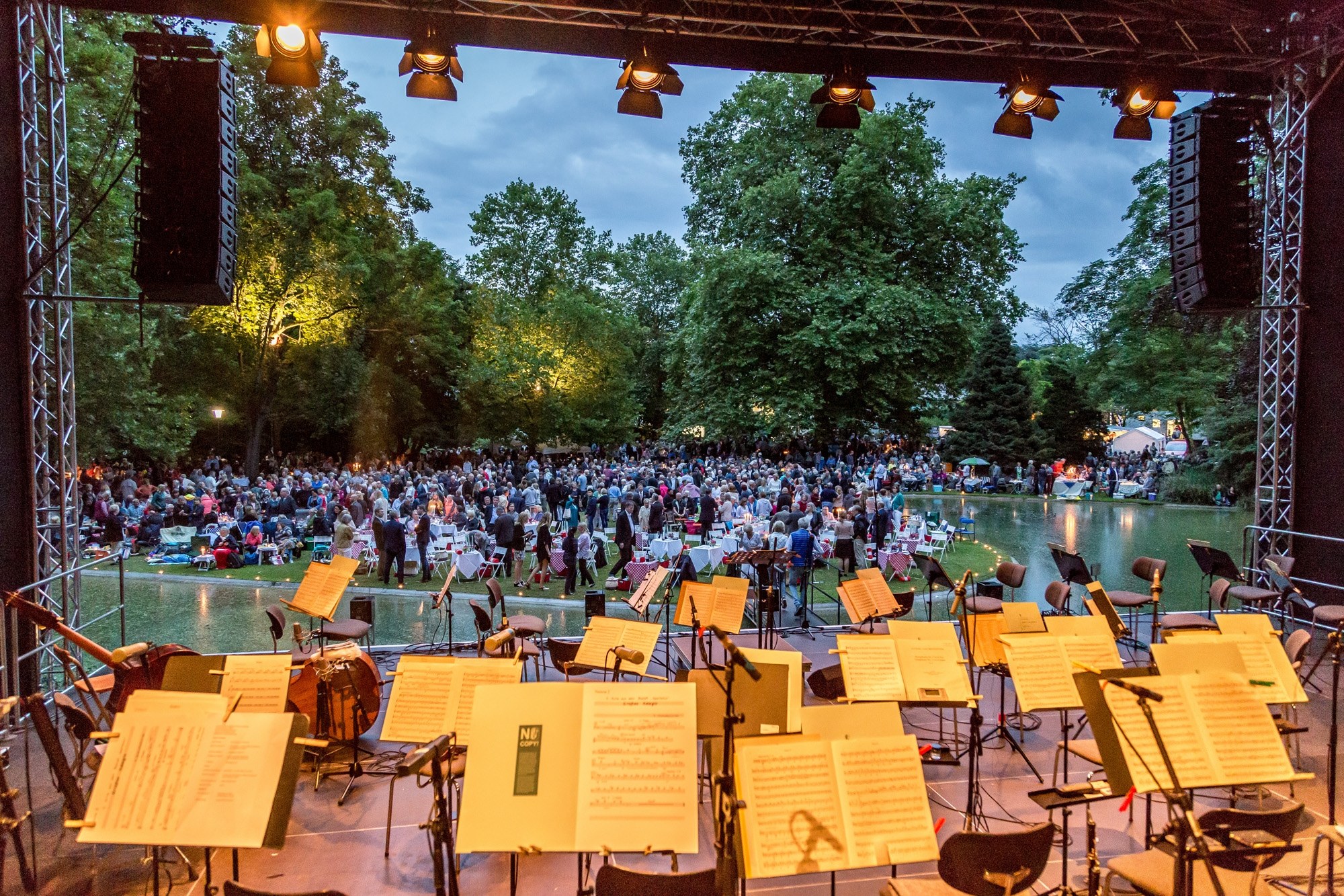 19. Klassiknacht im Rosengarten 19. Klassiknacht im Rosengarten