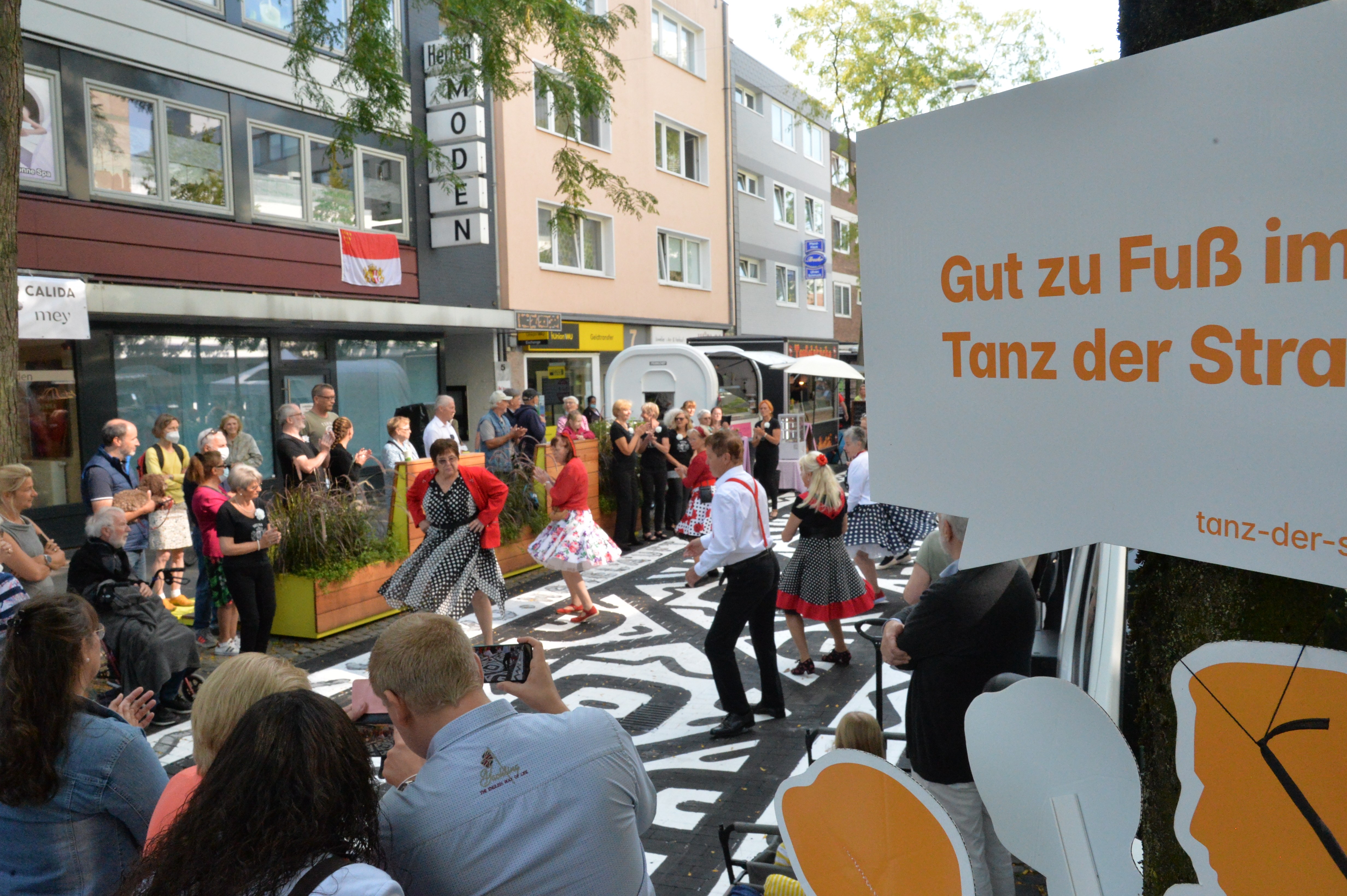„Tanz der Straße“ erstmals live