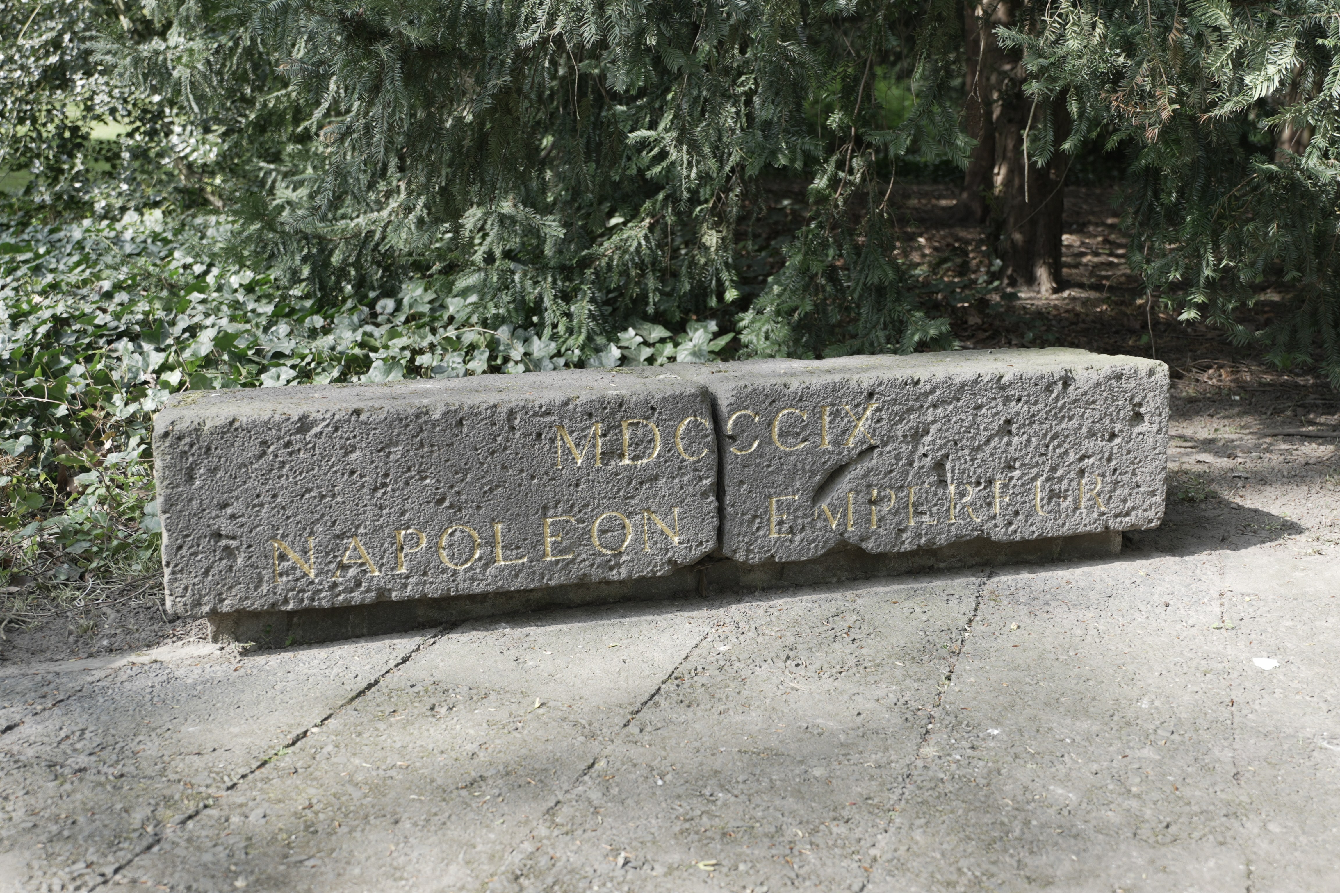 Napoleon-Steine restauriert