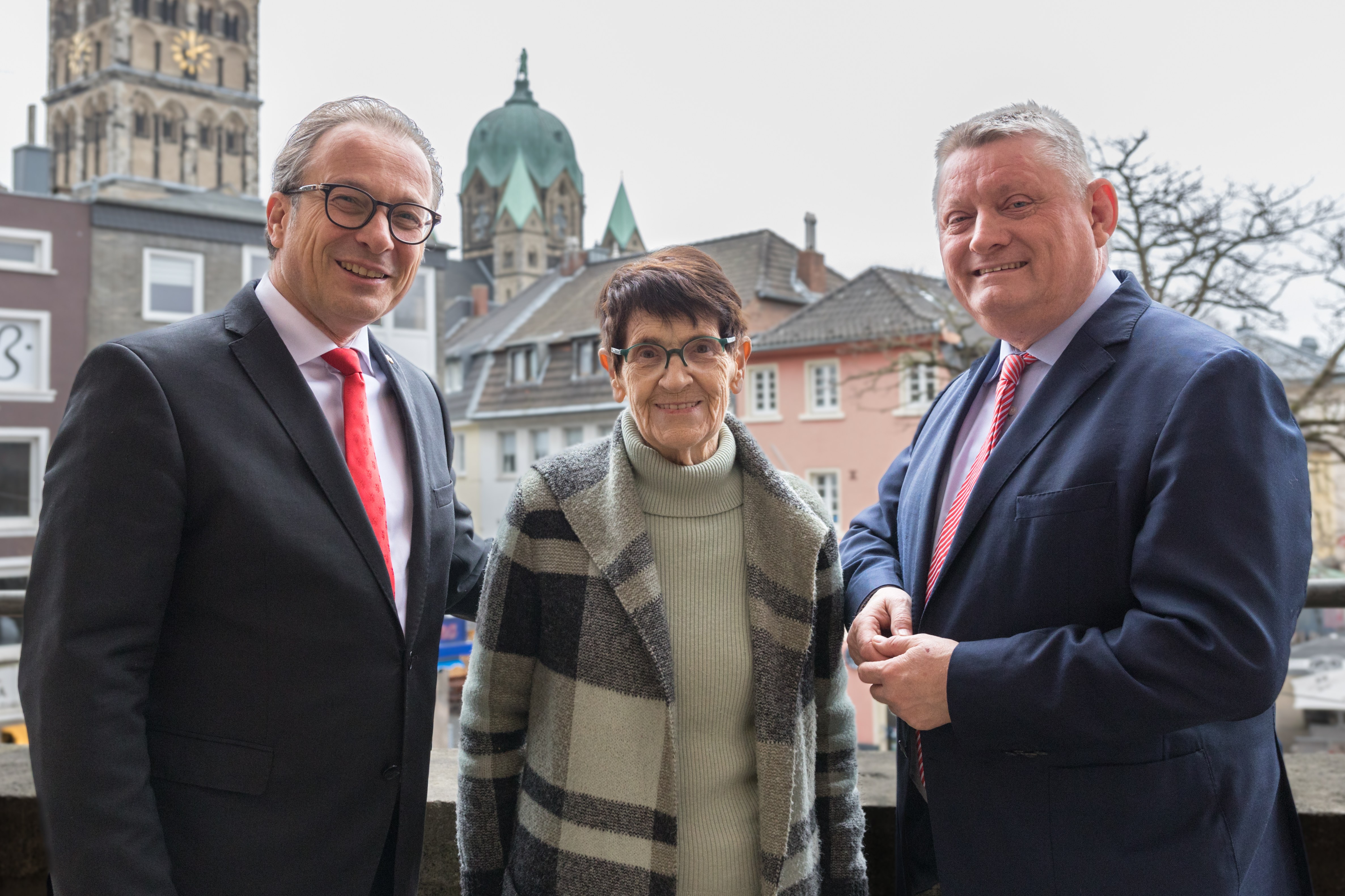 Ehrenbürgerin Rita Süssmuth zu Gast im Rathaus Ehrenbürgerin Rita Süssmuth zu Gast im Rathaus