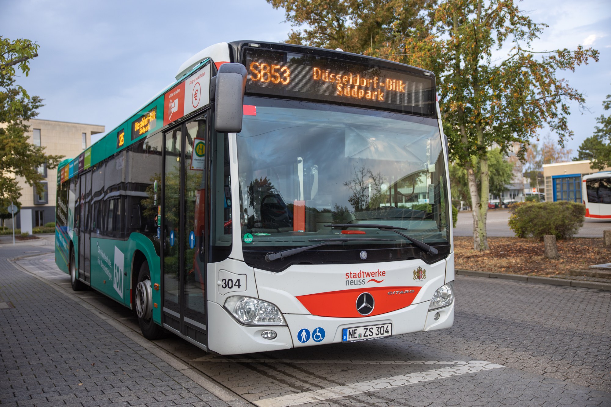 Schnellbuslinie SB 53 bleibt bestehen Schnellbuslinie SB 53 bleibt bestehen