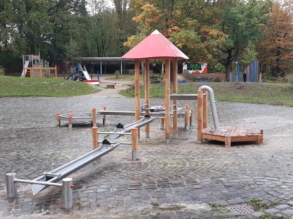 Wasserspiel am Spielplatz Jröne Meerke