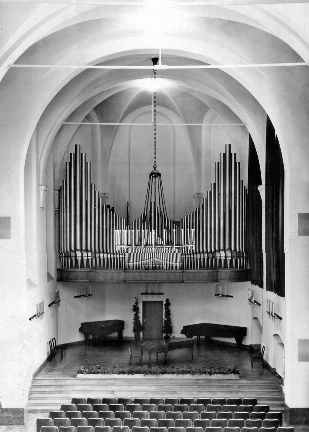 Zeughaus Das Kaufhaus Mit Mehrwert Zeughaus — Neuss am Rhein