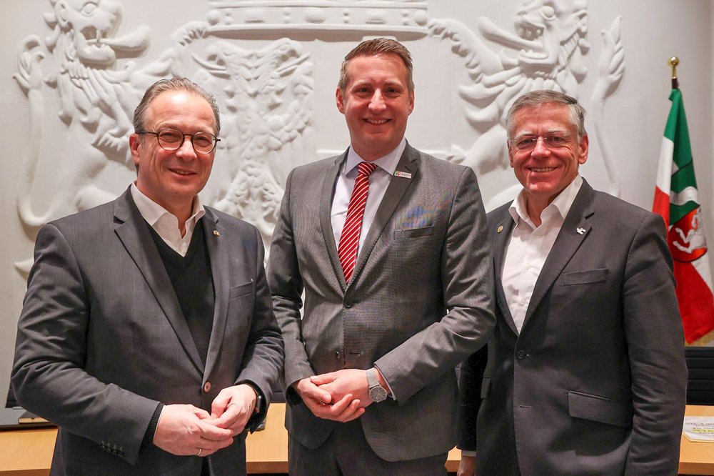 Dialog mit Regierungspräsident Schürmann im Neusser Rathaus