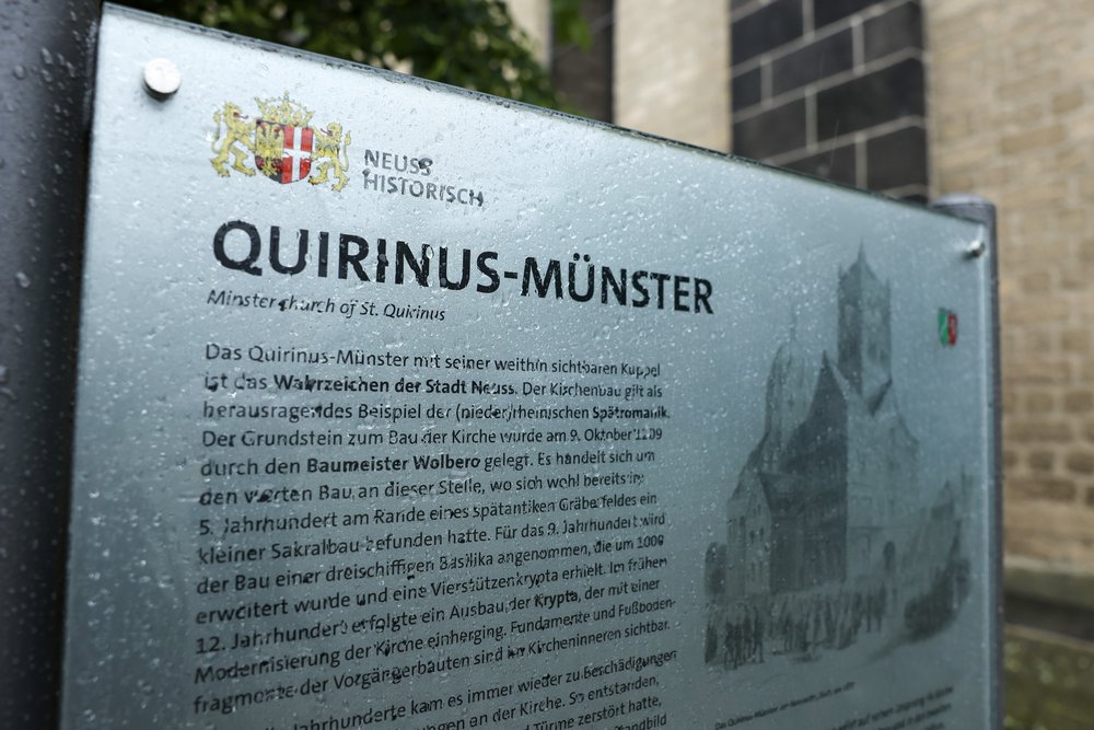 Zwei neue „Neuss historisch“-Tafeln