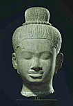 Shiva-Kopf · Kambodscha, 11. Jh. · © S. Fuis, Köln · Sammlung Viktor und Marianne Langen